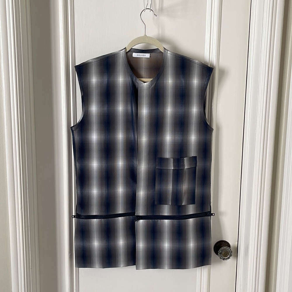 Delada vest